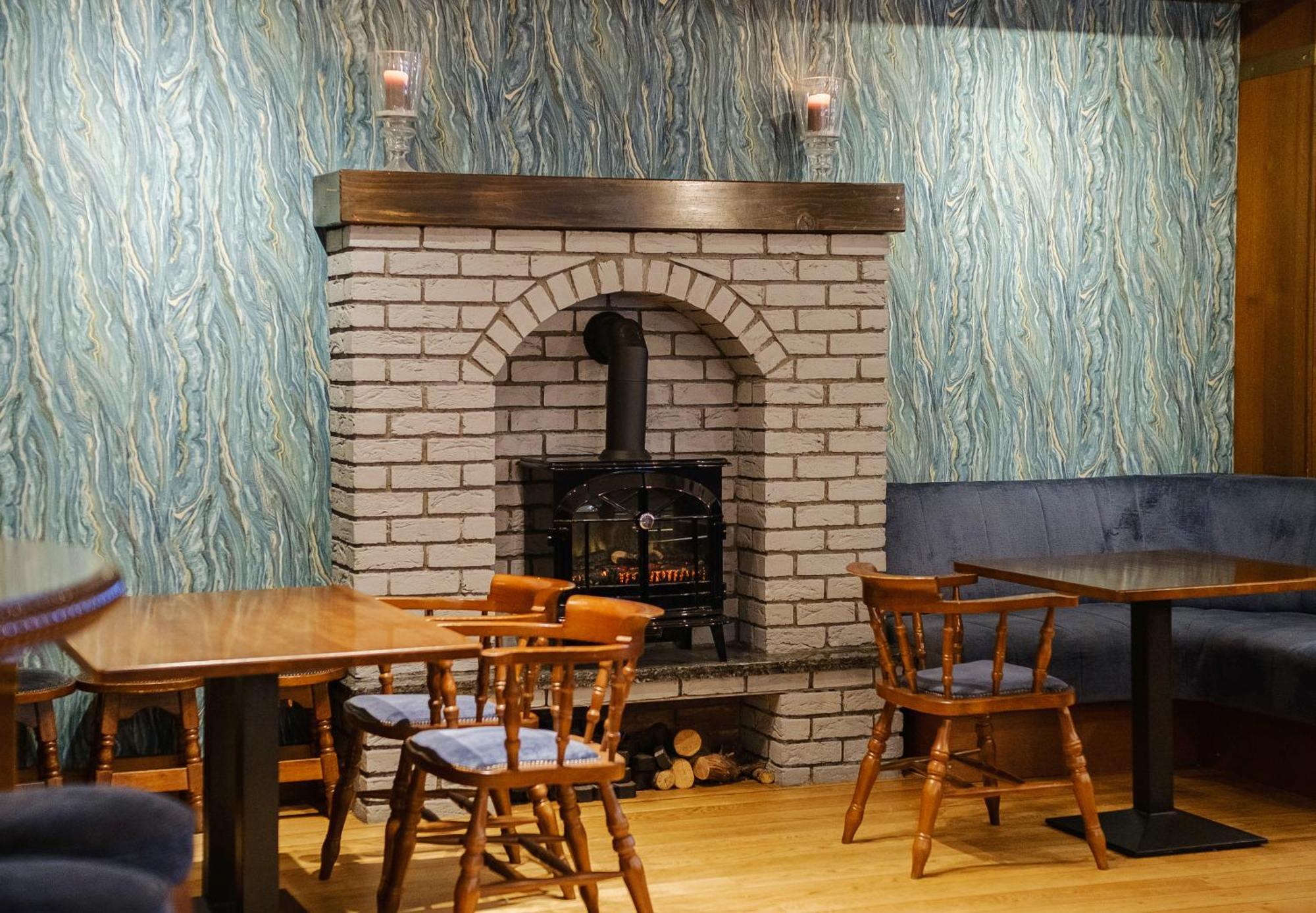 Donegal Town Central Hotel Donegal מראה חיצוני תמונה